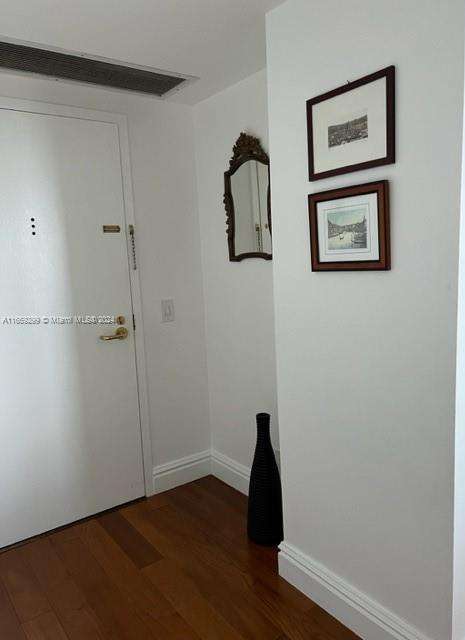 Small Image of 3610 YACHT CLUB DR #509, Aventura Number 37