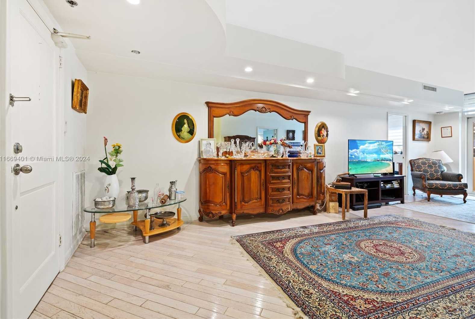 Small Image of 10185 COLLINS AVE #1211, Bal Harbour Number 3