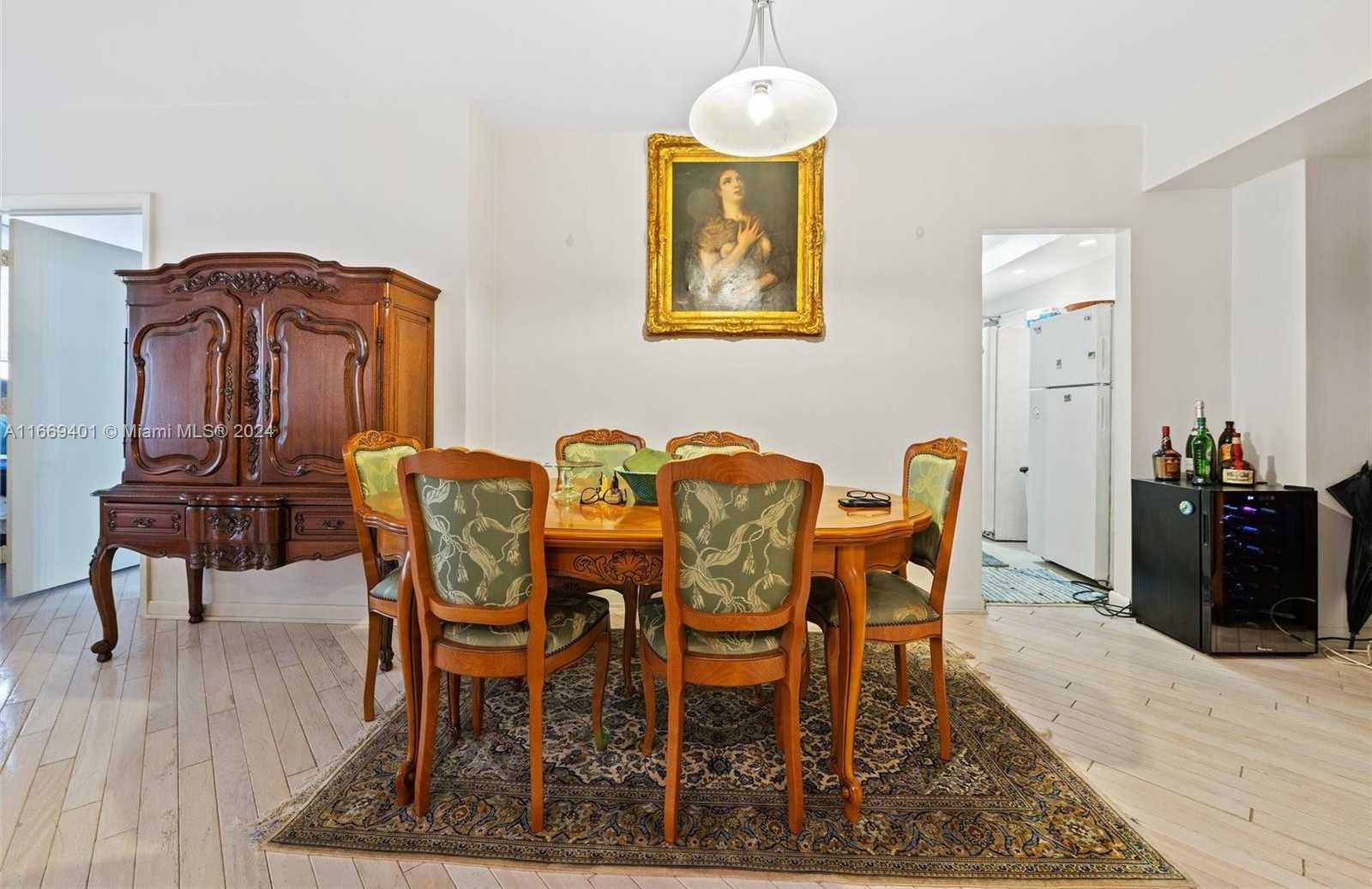 Small Image of 10185 COLLINS AVE #1211, Bal Harbour Number 4