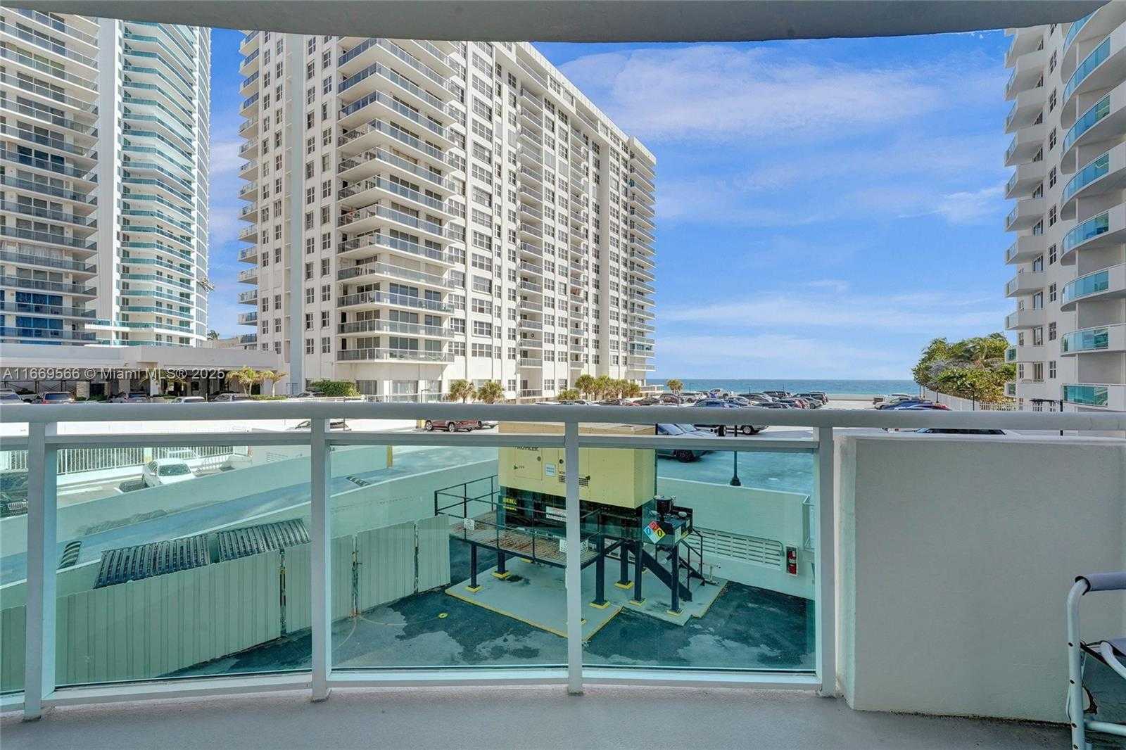 Small Image of 3001 SOUTH OCEAN DR #247, Hollywood Number 14