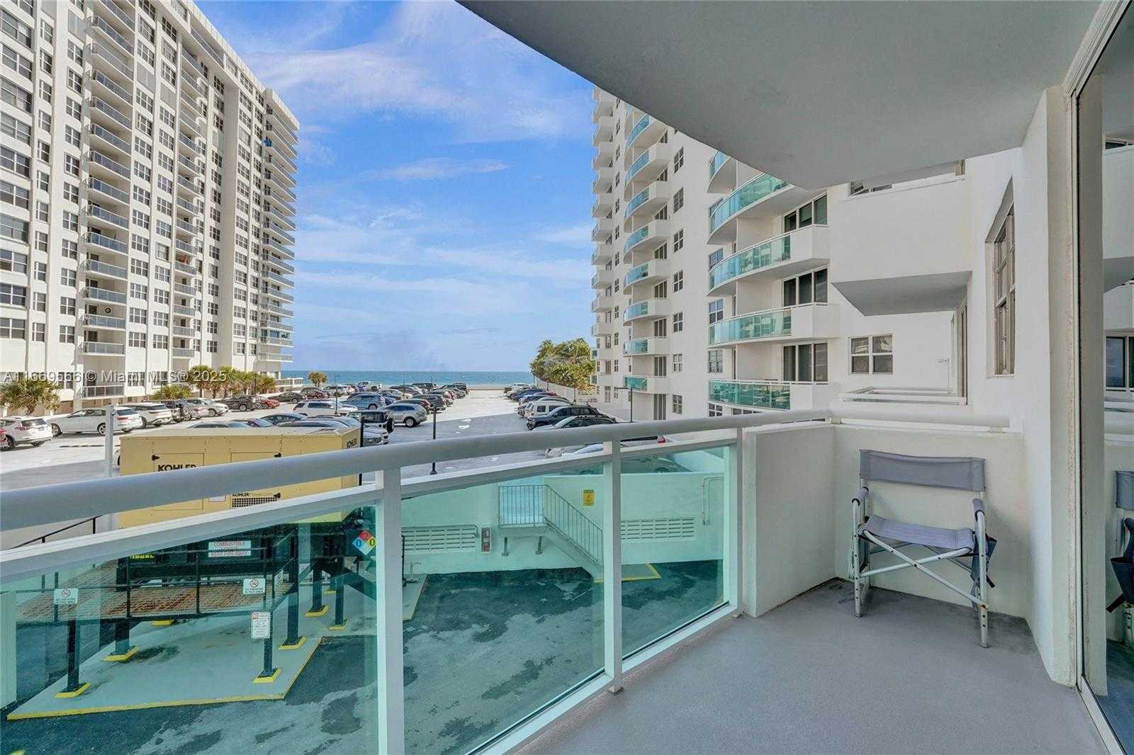 Small Image of 3001 SOUTH OCEAN DR #247, Hollywood Number 15