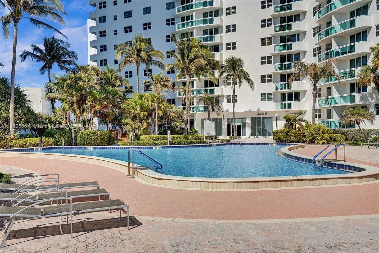 Small Image of 3001 SOUTH OCEAN DR #247, Hollywood Number 40