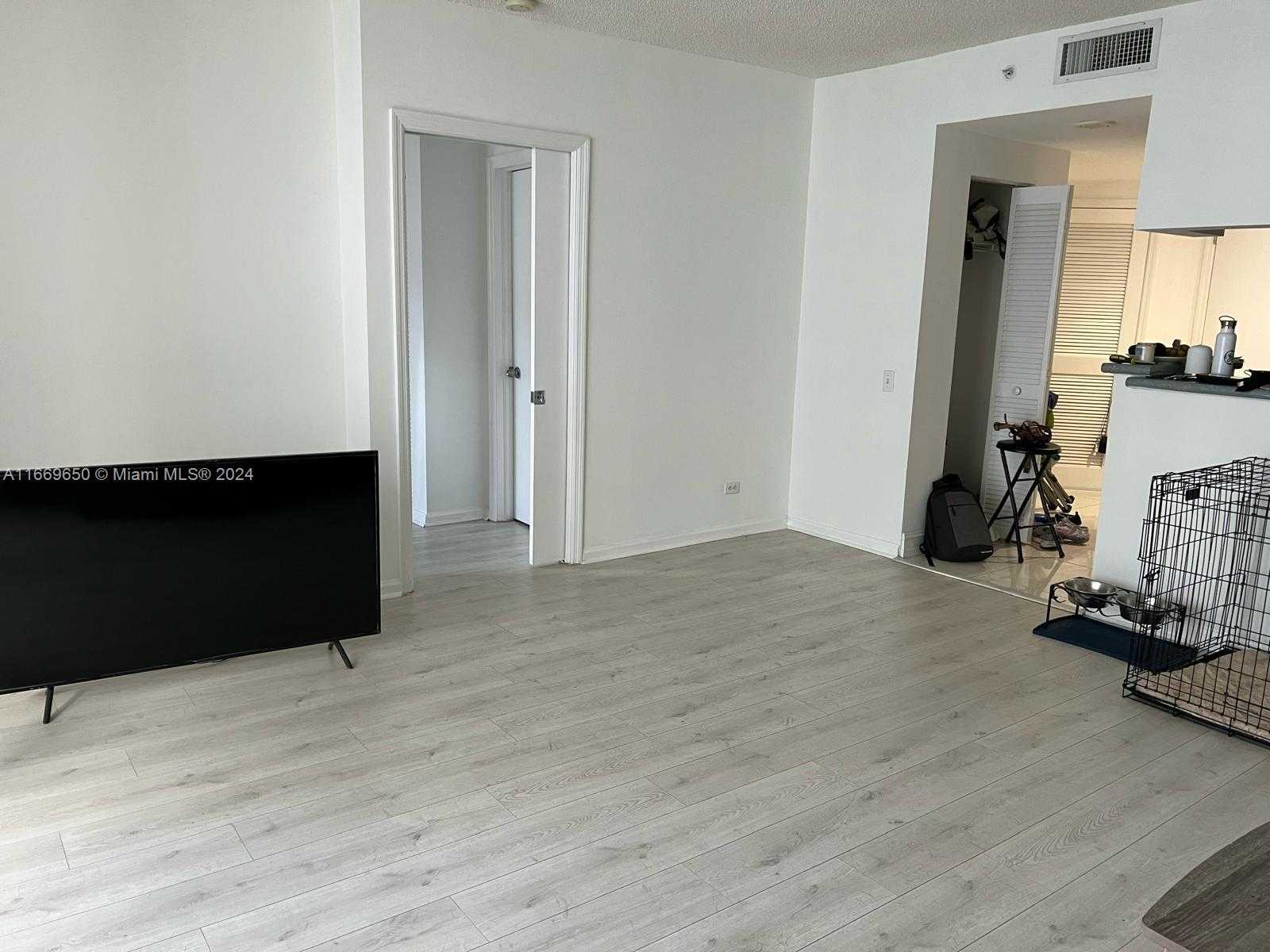 Small Image of 701 BRICKELL KEY BLVD #1108, Miami Number 12