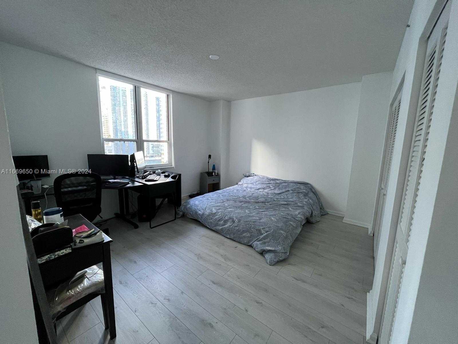 Small Image of 701 BRICKELL KEY BLVD #1108, Miami Number 15