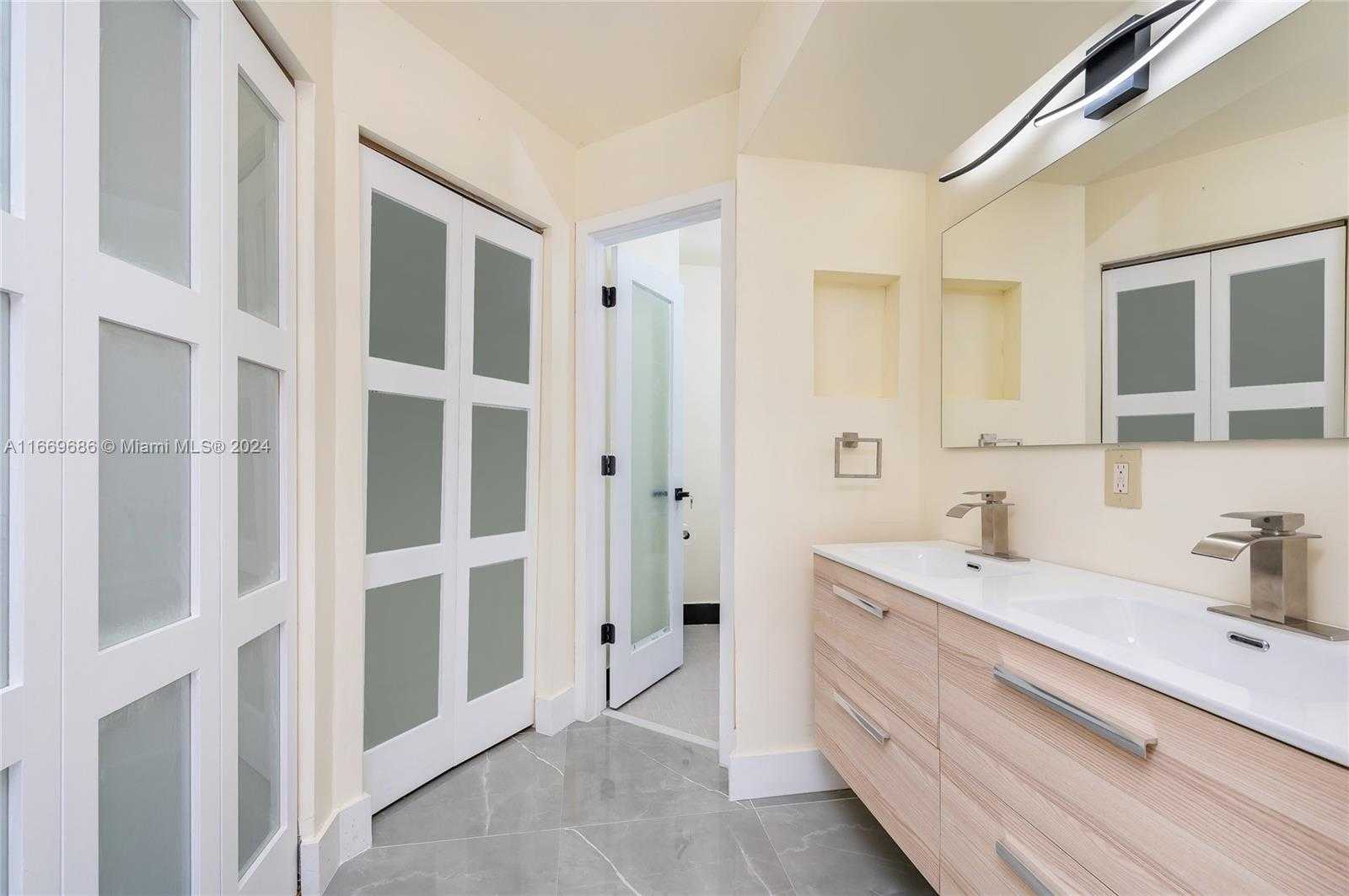 Small Image of 14797 SOUTH WEST 83RD LN, Miami Number 14