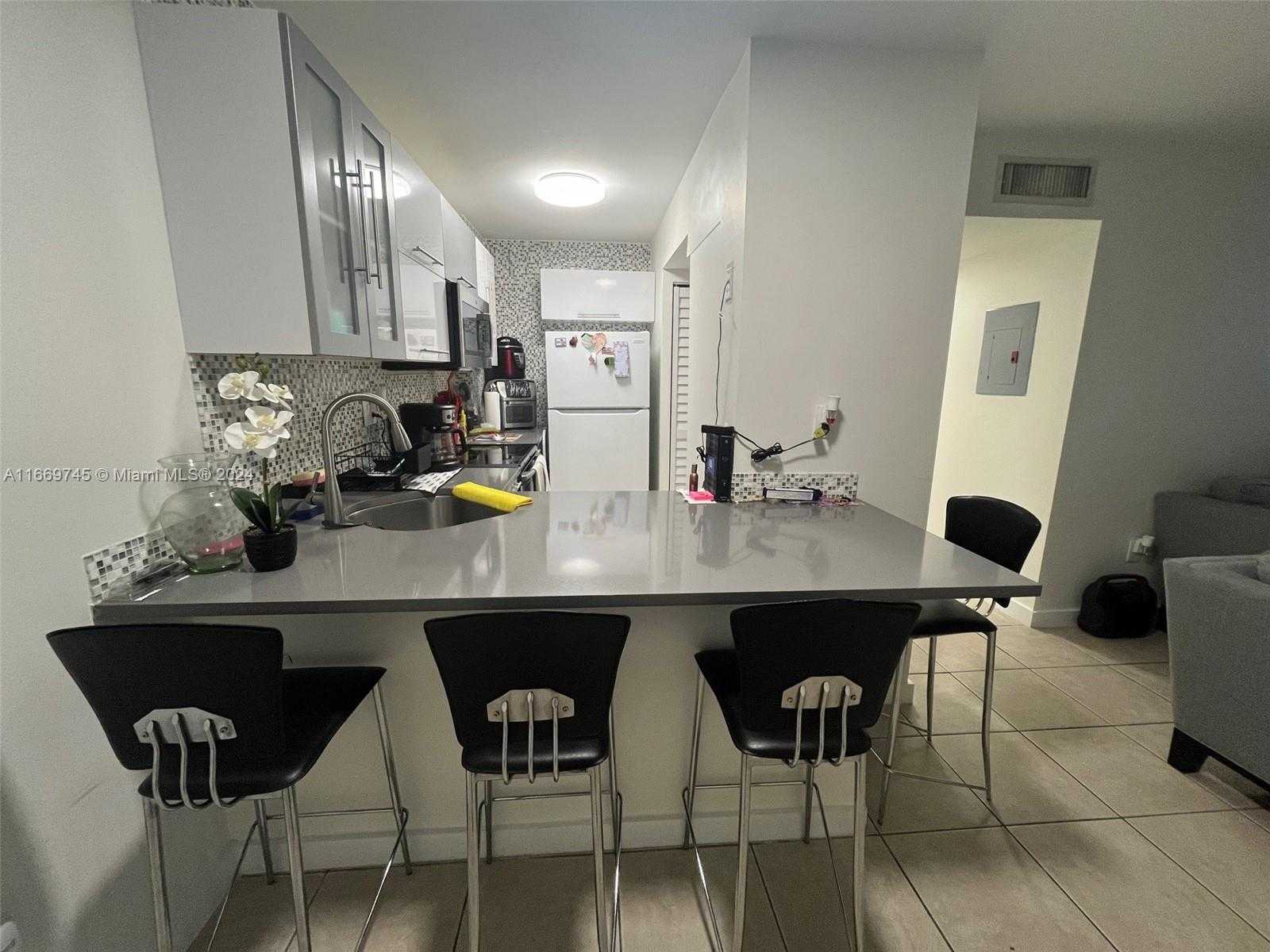Small Image of 8075 NORTH WEST 7TH ST #109, Miami Number 4