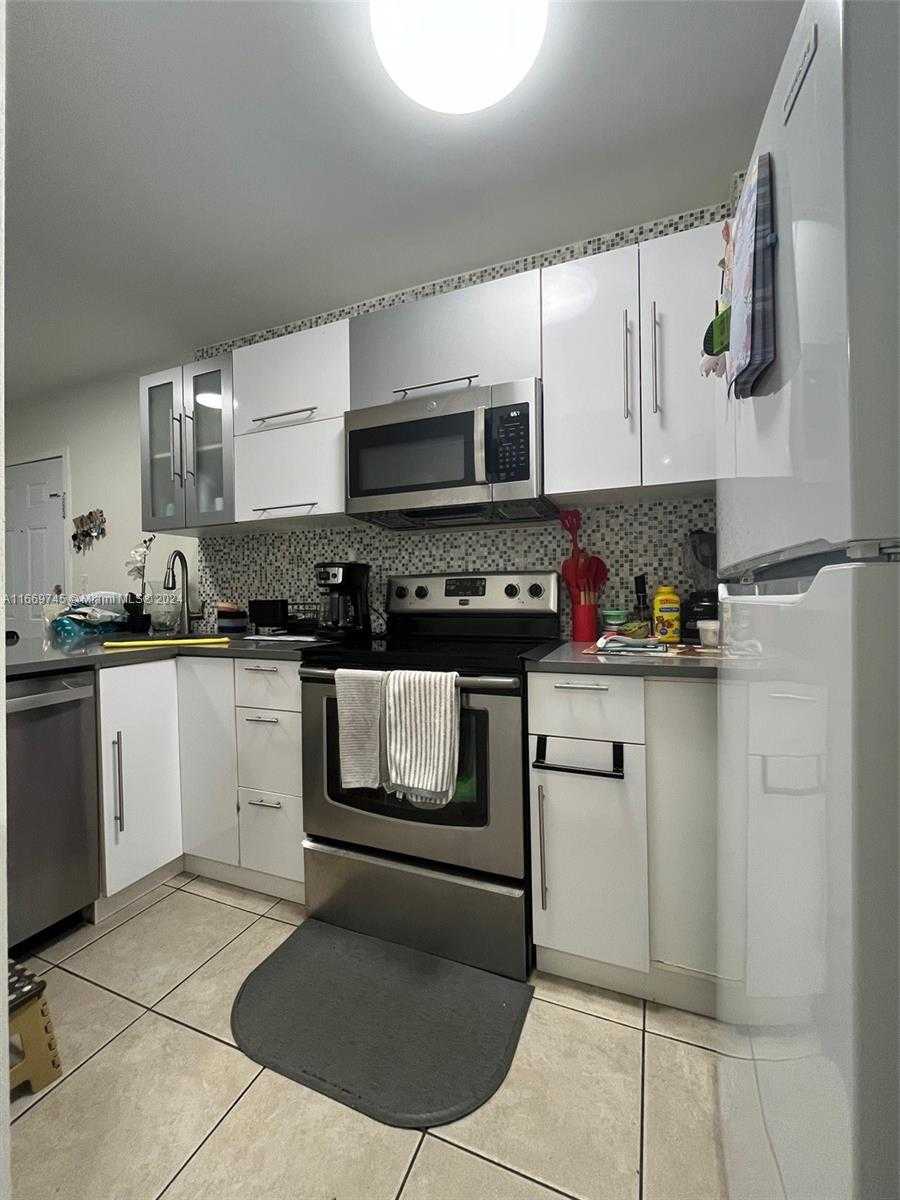 Small Image of 8075 NORTH WEST 7TH ST #109, Miami Number 5