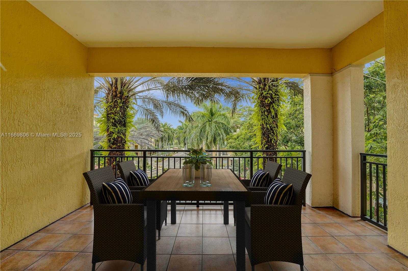 Small Image of 16102 EMERALD ESTATES DRIVE #315, Weston Number 13