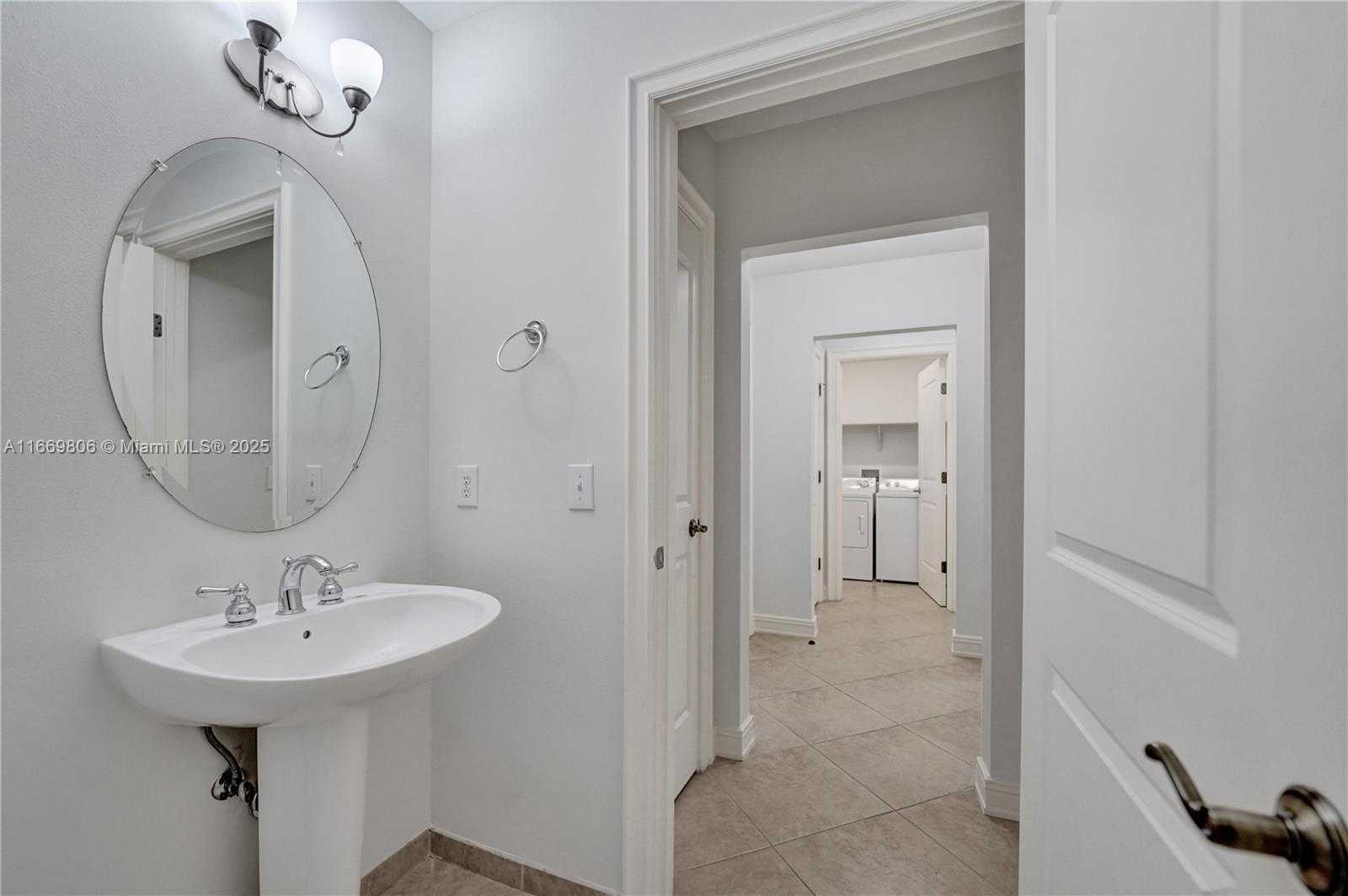 Small Image of 16102 EMERALD ESTATES DRIVE #315, Weston Number 6