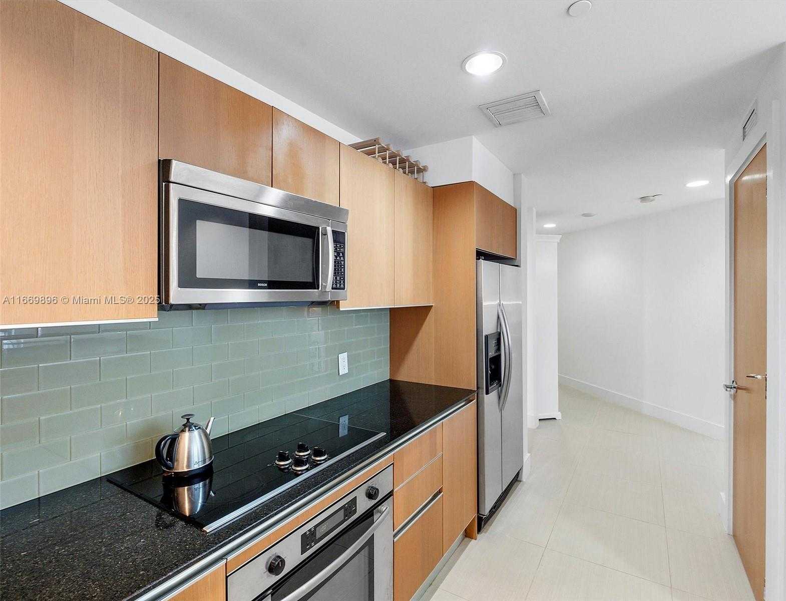 Small Image of 1060 BRICKELL AVE #3117, Miami Number 15