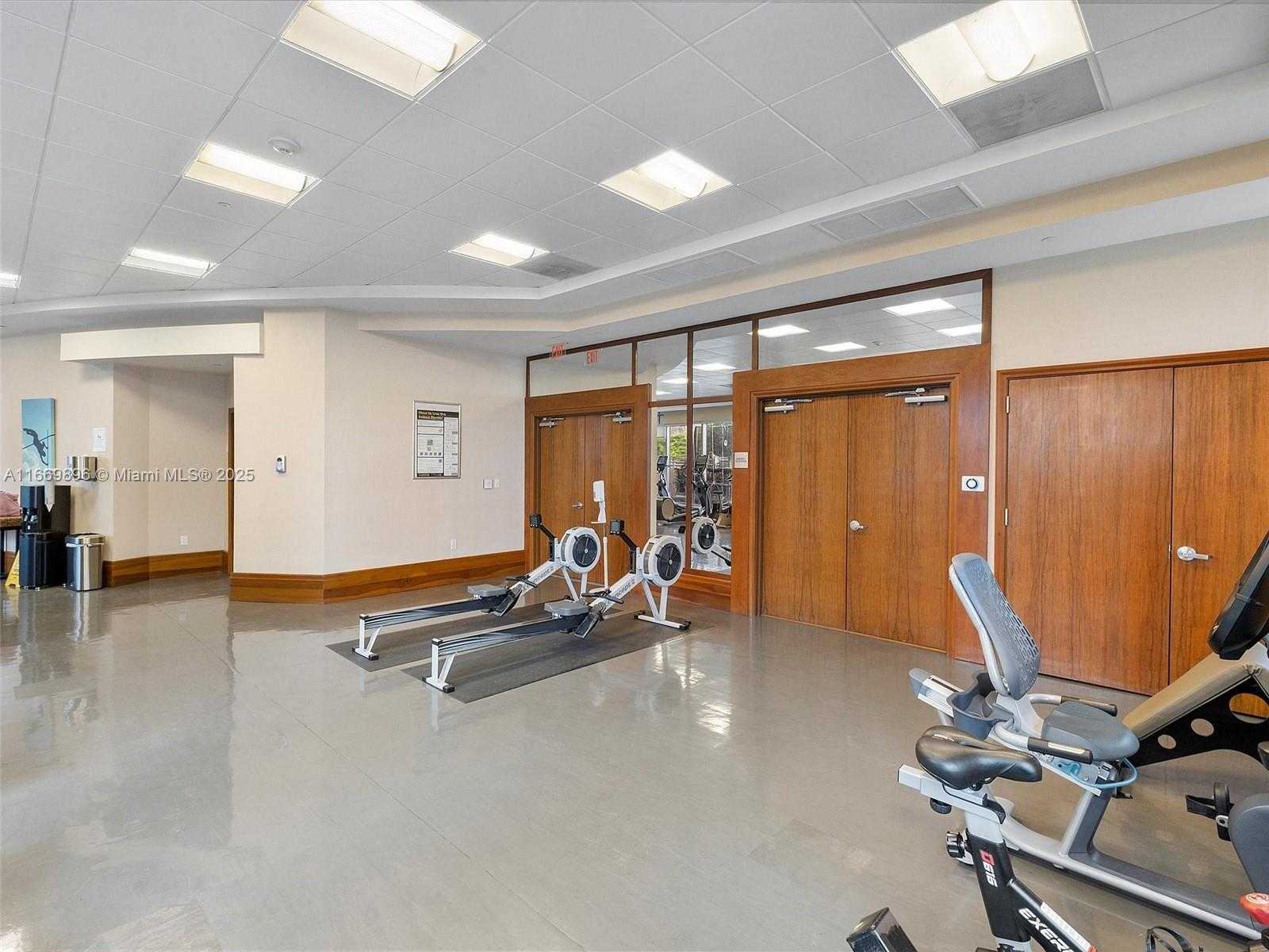 Small Image of 1060 BRICKELL AVE #3117, Miami Number 43