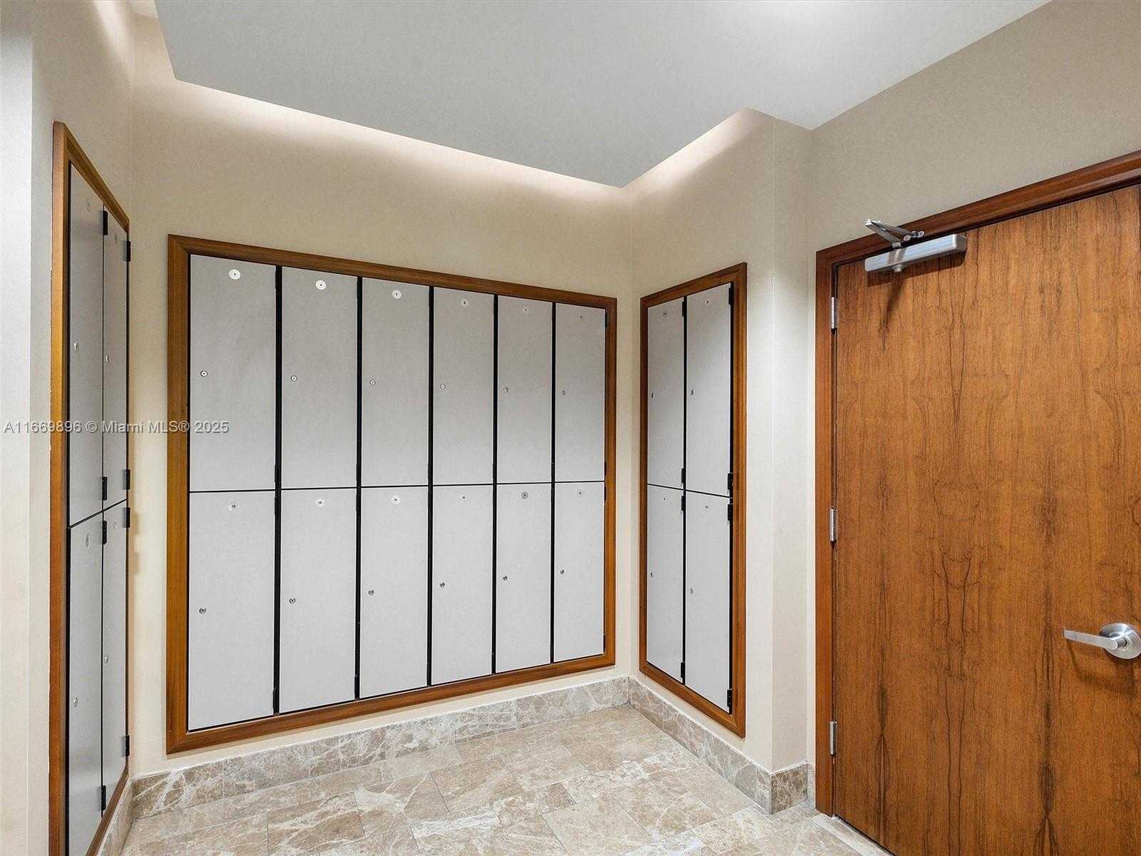 Small Image of 1060 BRICKELL AVE #3117, Miami Number 46