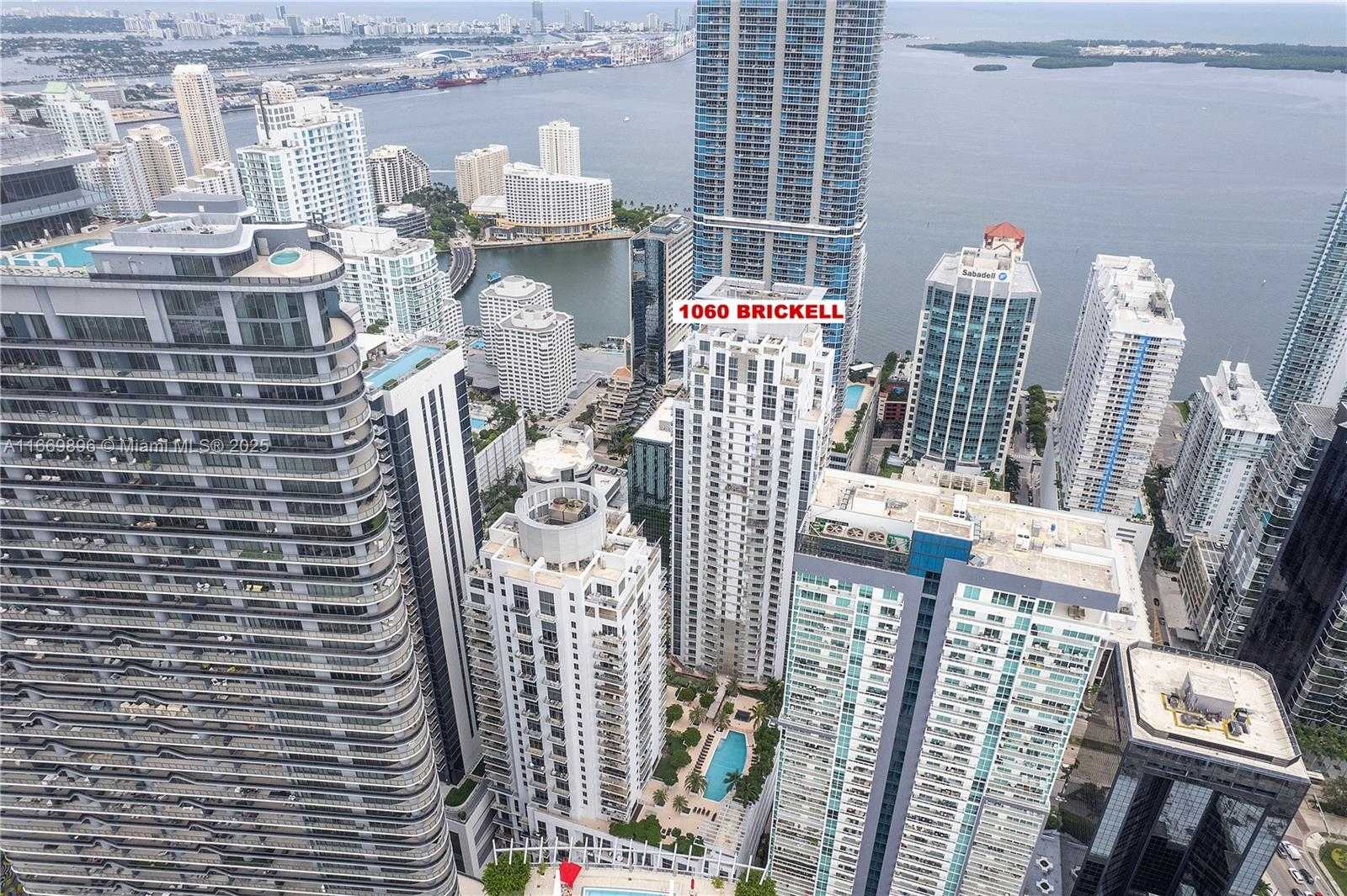 Small Image of 1060 BRICKELL AVE #3117, Miami Number 54