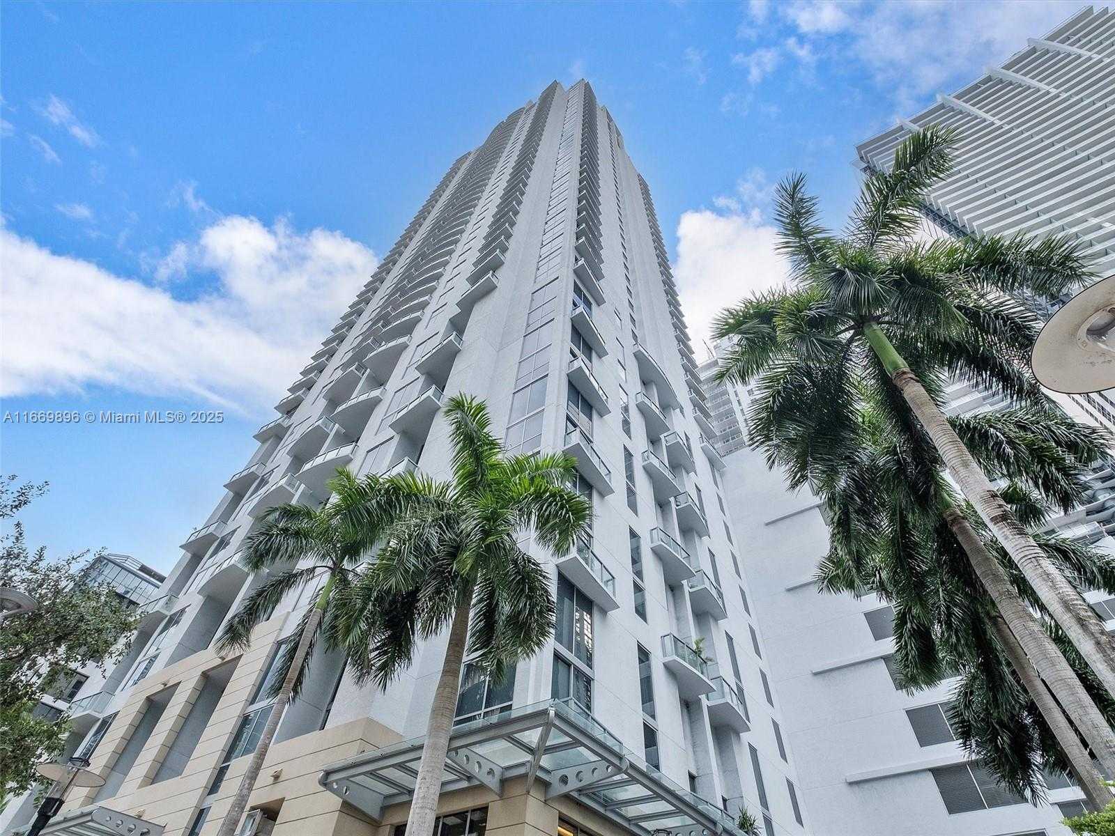 Small Image of 1060 BRICKELL AVE #3117, Miami Number 56