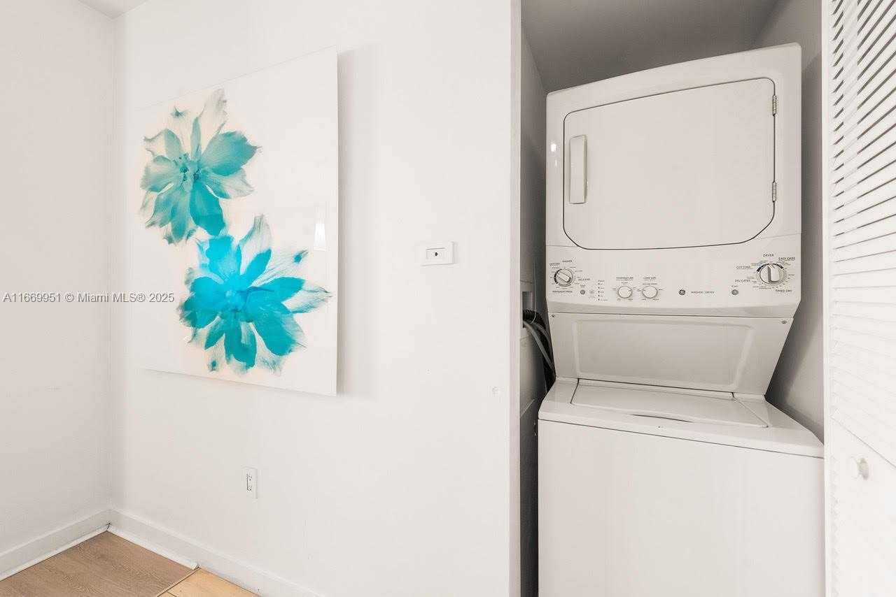 Small Image of 2602 EAST HALLANDALE BEACH BLVD #R2306, Hallandale Beach Number 25