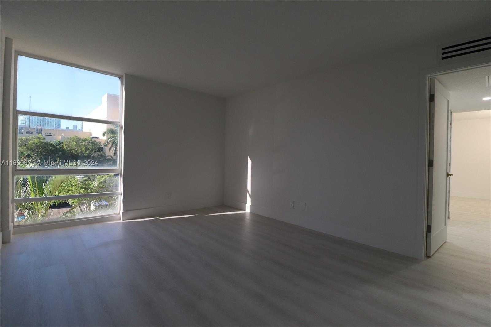 Small Image of 210 172ND ST #332, Sunny Isles Beach Number 15