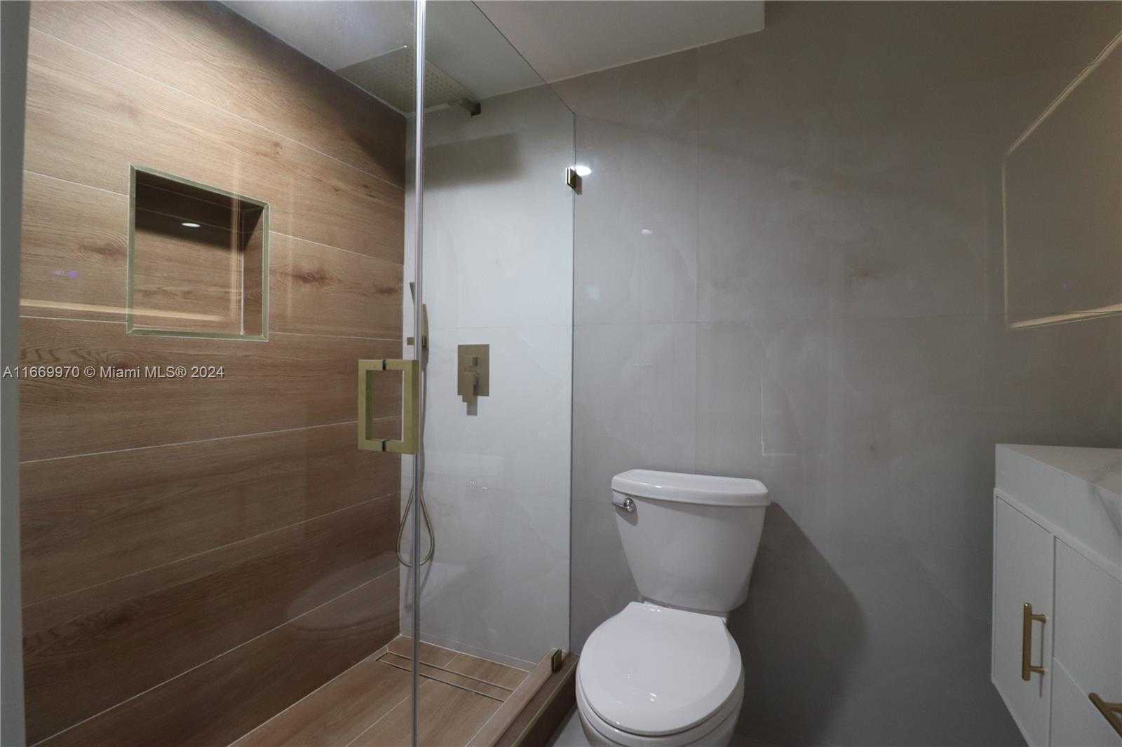 Small Image of 210 172ND ST #332, Sunny Isles Beach Number 18