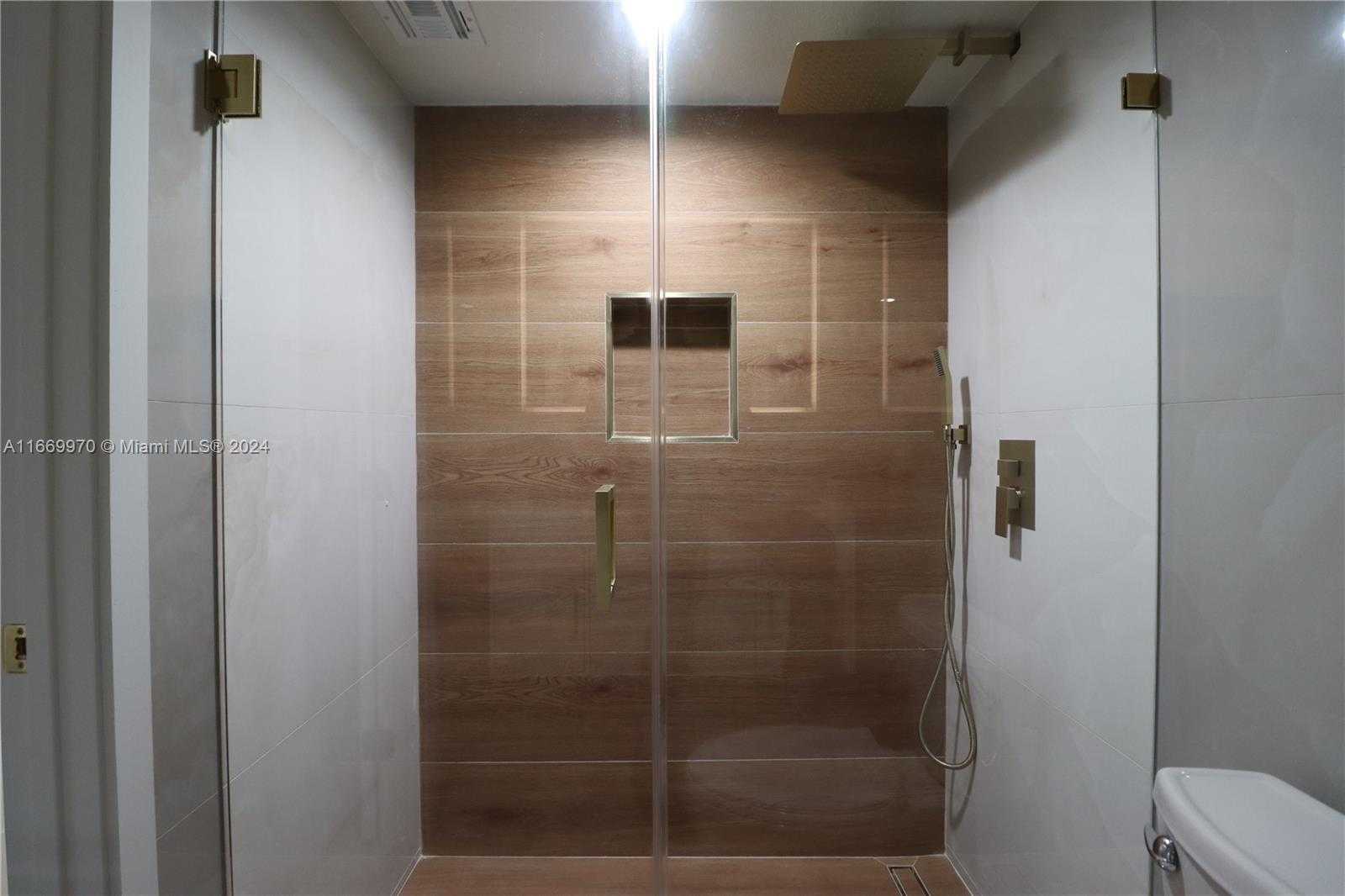 Small Image of 210 172ND ST #332, Sunny Isles Beach Number 19