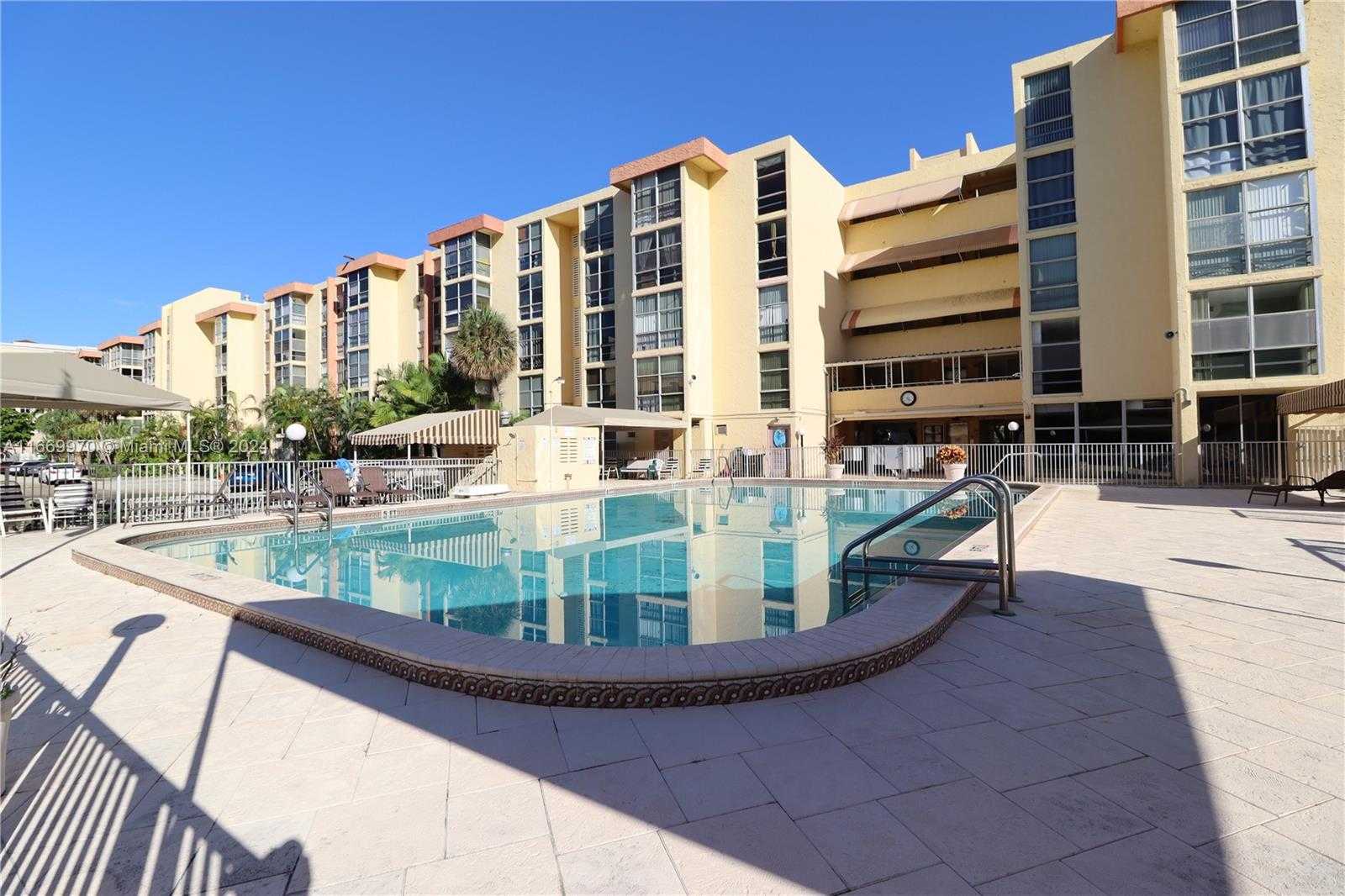Small Image of 210 172ND ST #332, Sunny Isles Beach Number 29