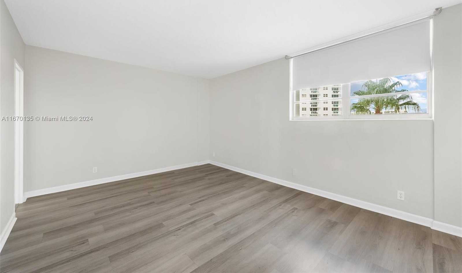 Small Image of 3001 SOUTH OCEAN DR #429, Hollywood Number 4