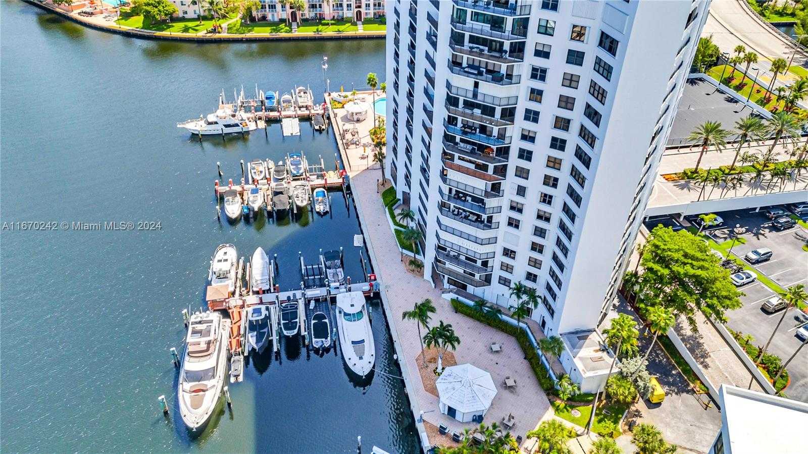 Small Image of 300 THREE ISLANDS BLVD #815, Hallandale Beach Number 16