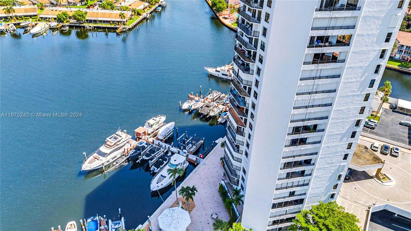 Small Image of 300 THREE ISLANDS BLVD #815, Hallandale Beach Number 17
