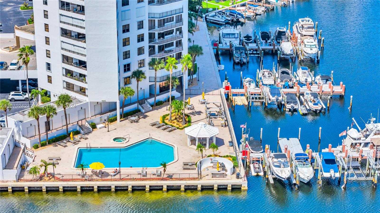 Small Image of 300 THREE ISLANDS BLVD #815, Hallandale Beach Number 21