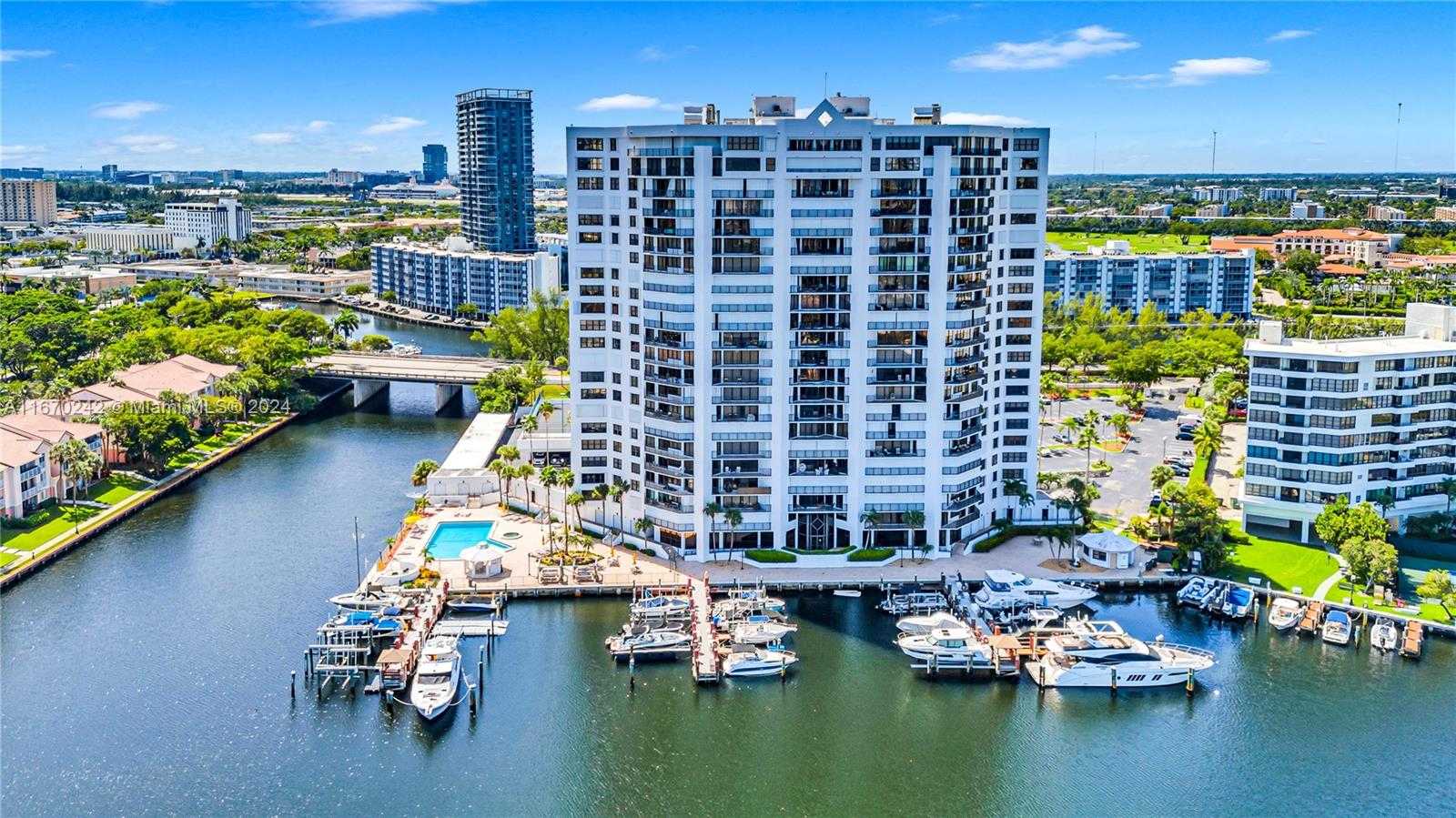 Small Image of 300 THREE ISLANDS BLVD #815, Hallandale Beach Number 24