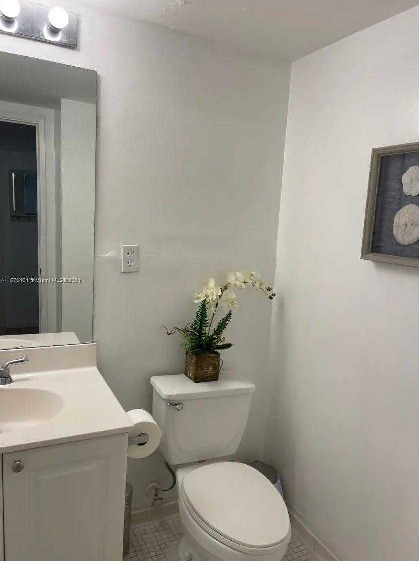 Small Image of 19370 COLLINS AVE #207, Sunny Isles Beach Number 5