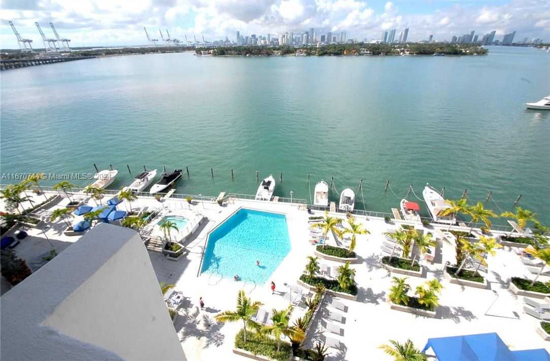 Small Image of 800 WEST AVE #PH27, Miami Beach Number 3