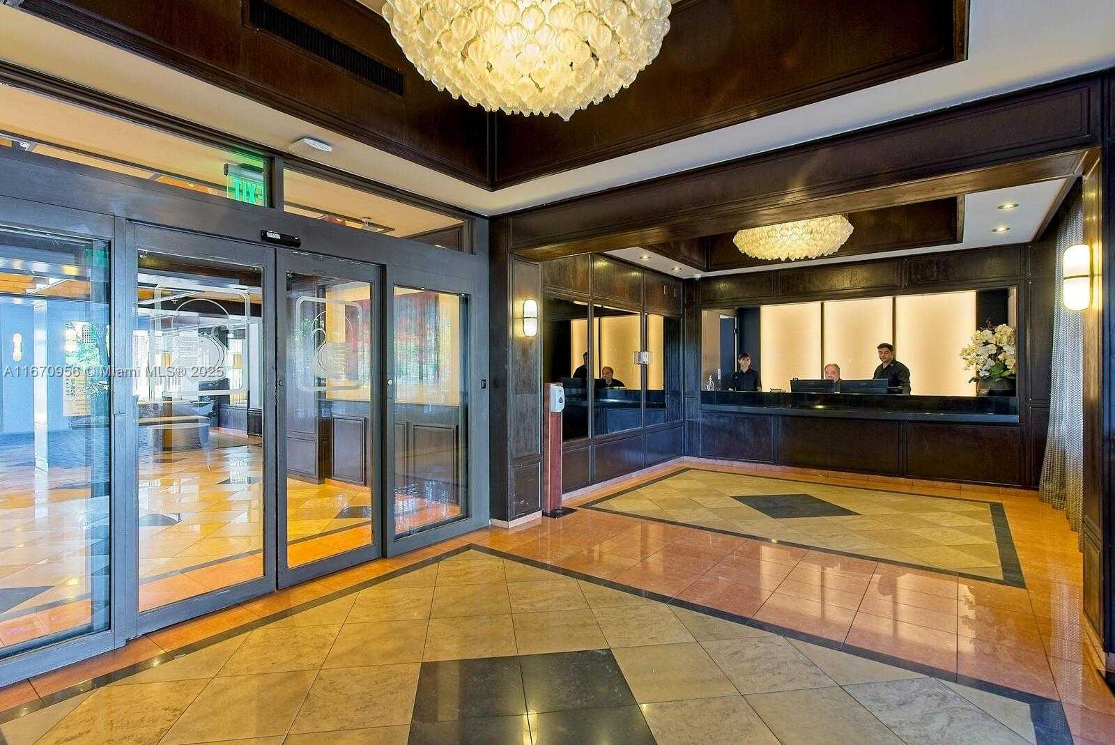Small Image of 600 NORTH EAST 36TH ST #423, Miami Number 15