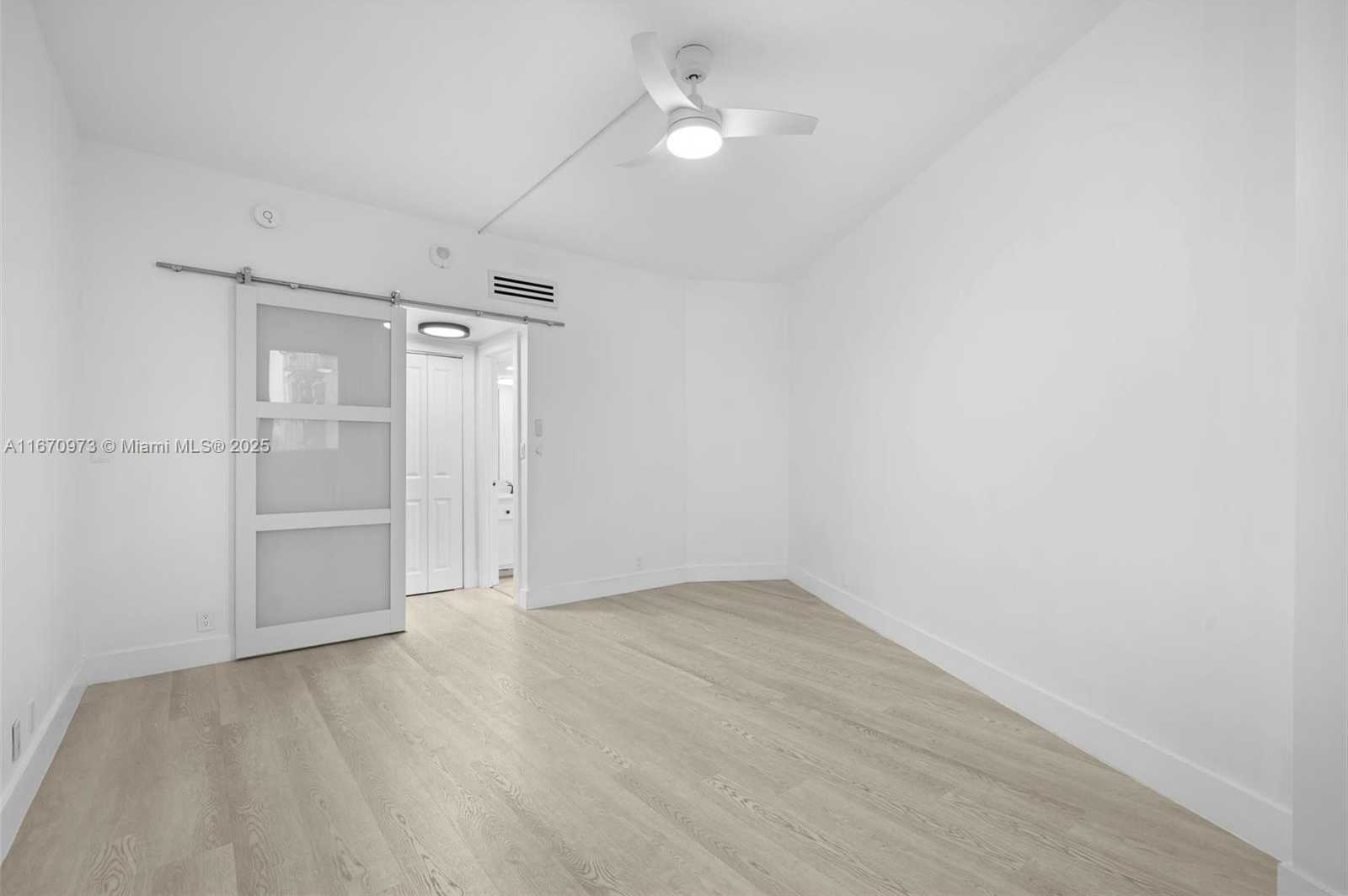 Small Image of 1121 CRANDON BLVD #E105, Key Biscayne Number 15