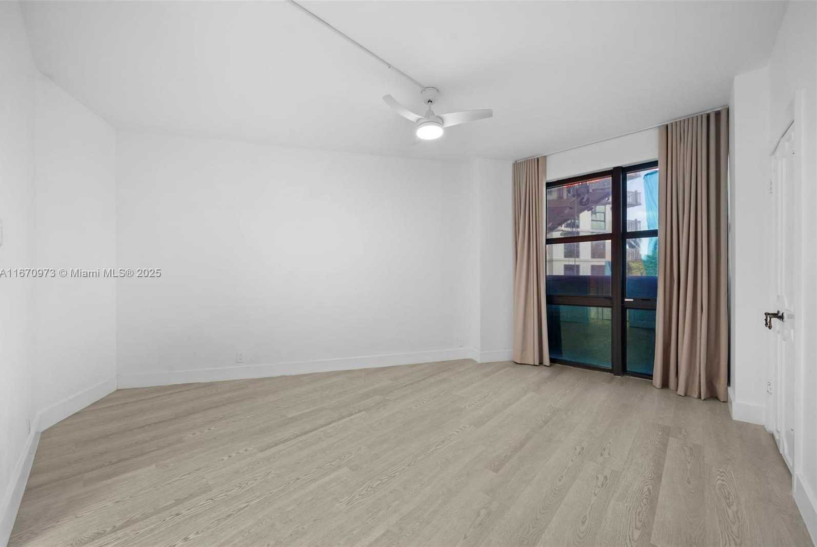 Small Image of 1121 CRANDON BLVD #E105, Key Biscayne Number 16