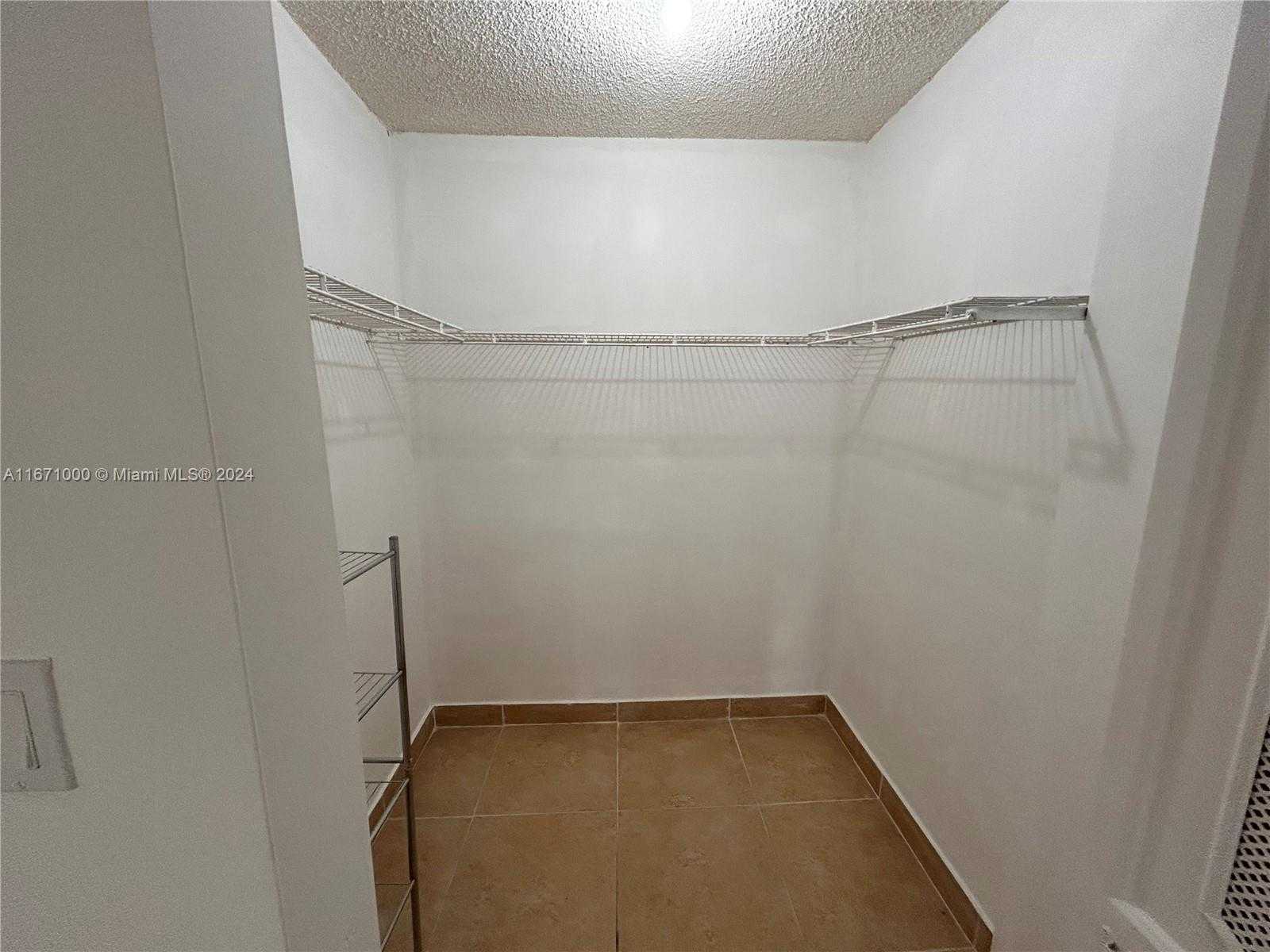 Small Image of 16919 NORTH BAY RD #204, Sunny Isles Beach Number 26
