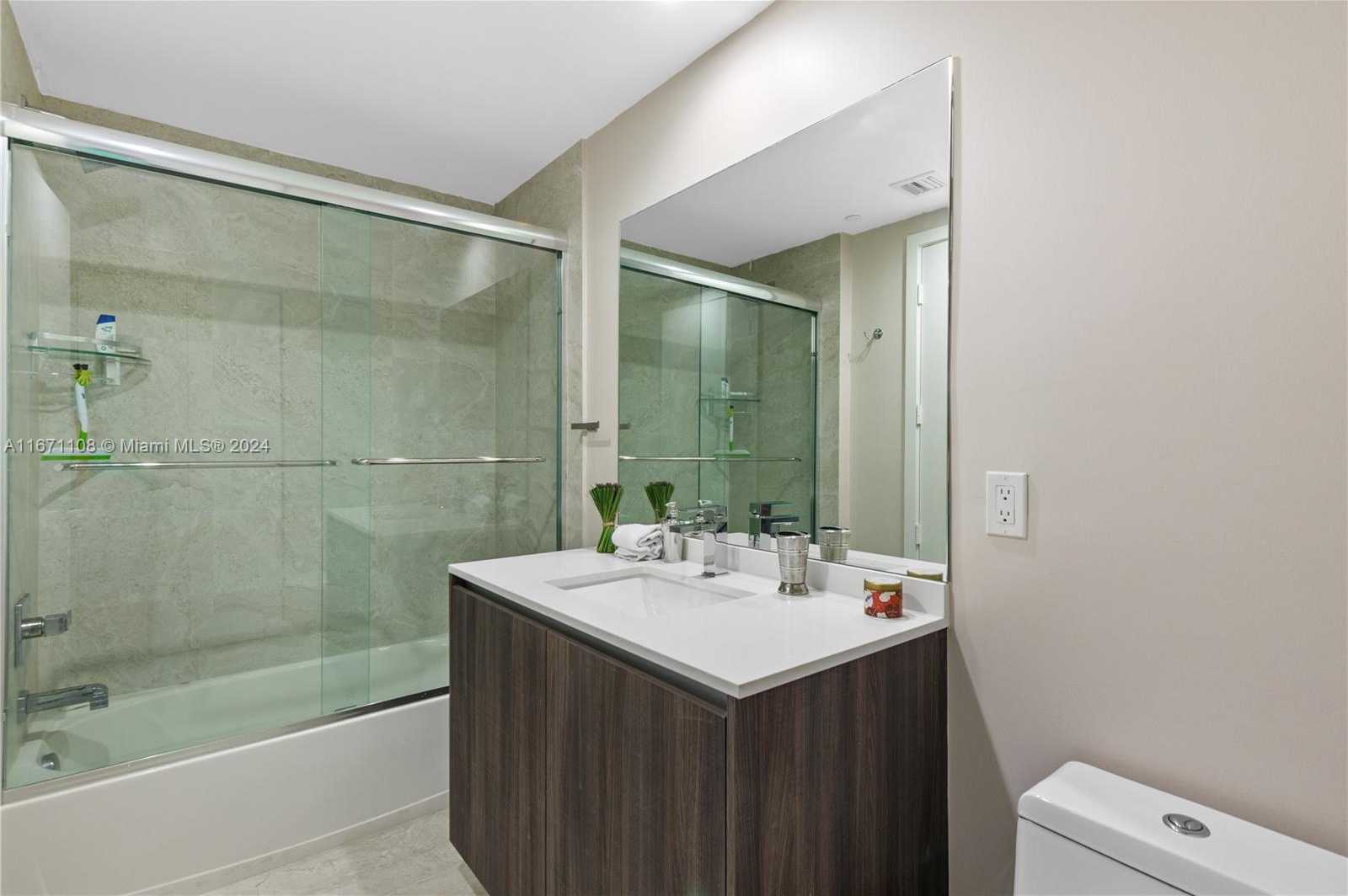 Small Image of 488 NORTH EAST 18TH ST #908, Miami Number 33