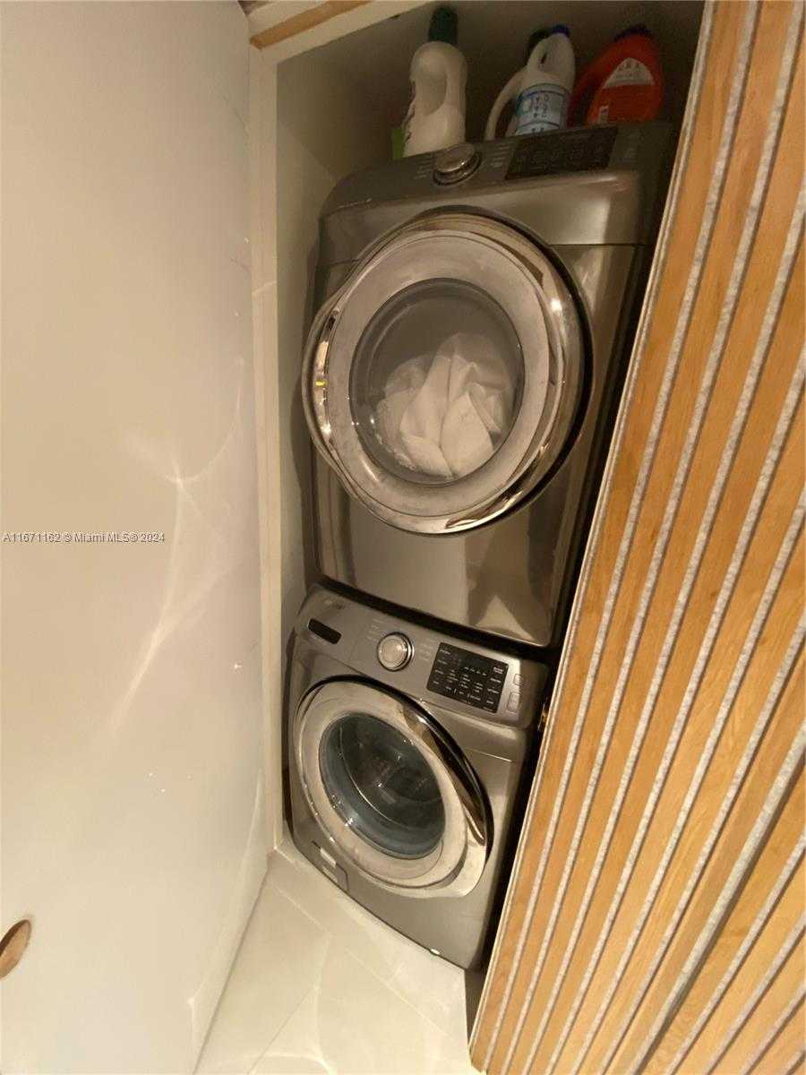 Small Image of 1850 SOUTH OCEAN DR #3109, Hallandale Beach Number 15