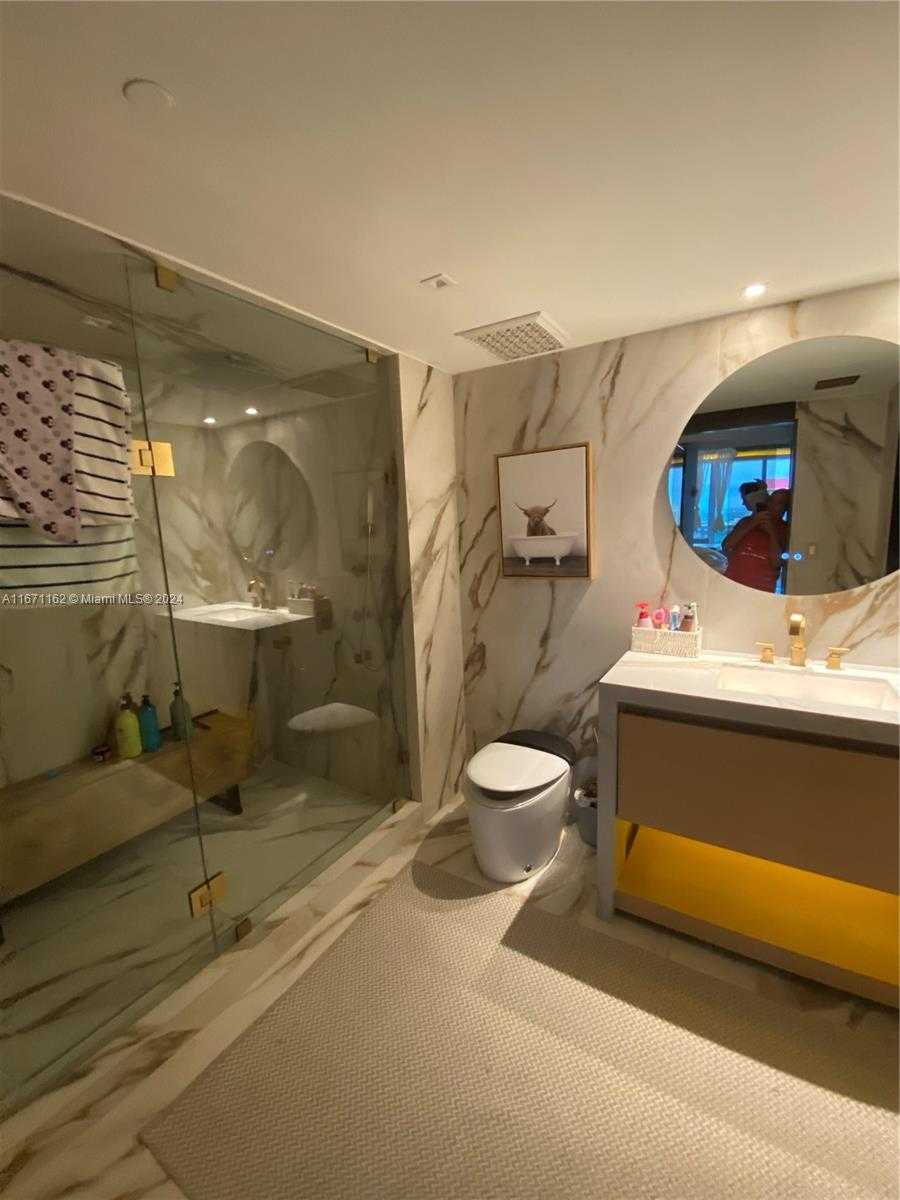 Small Image of 1850 SOUTH OCEAN DR #3109, Hallandale Beach Number 5