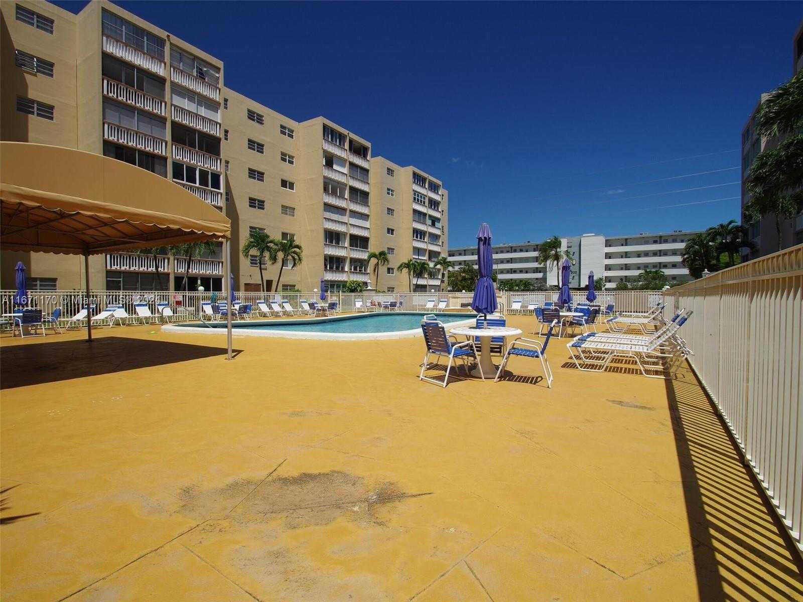 Small Image of 420 NORTH EAST 12TH AVE #401, Hallandale Beach Number 23