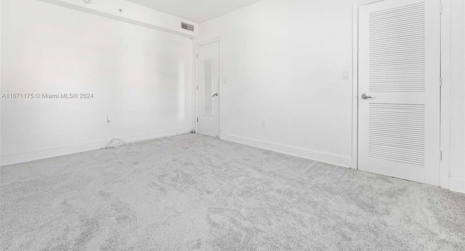Small Image of 7501 EAST TREASURE DR #3M, North Bay Village Number 11