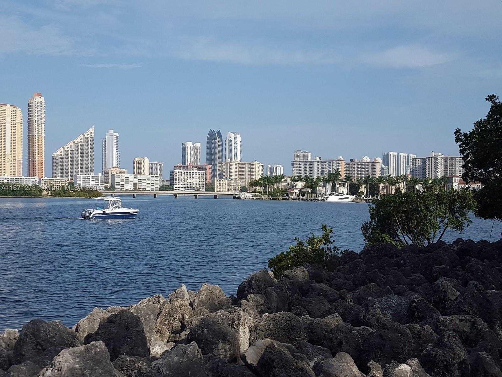 Small Image of 3225 NORTH EAST 184TH ST #10103, Aventura Number 4
