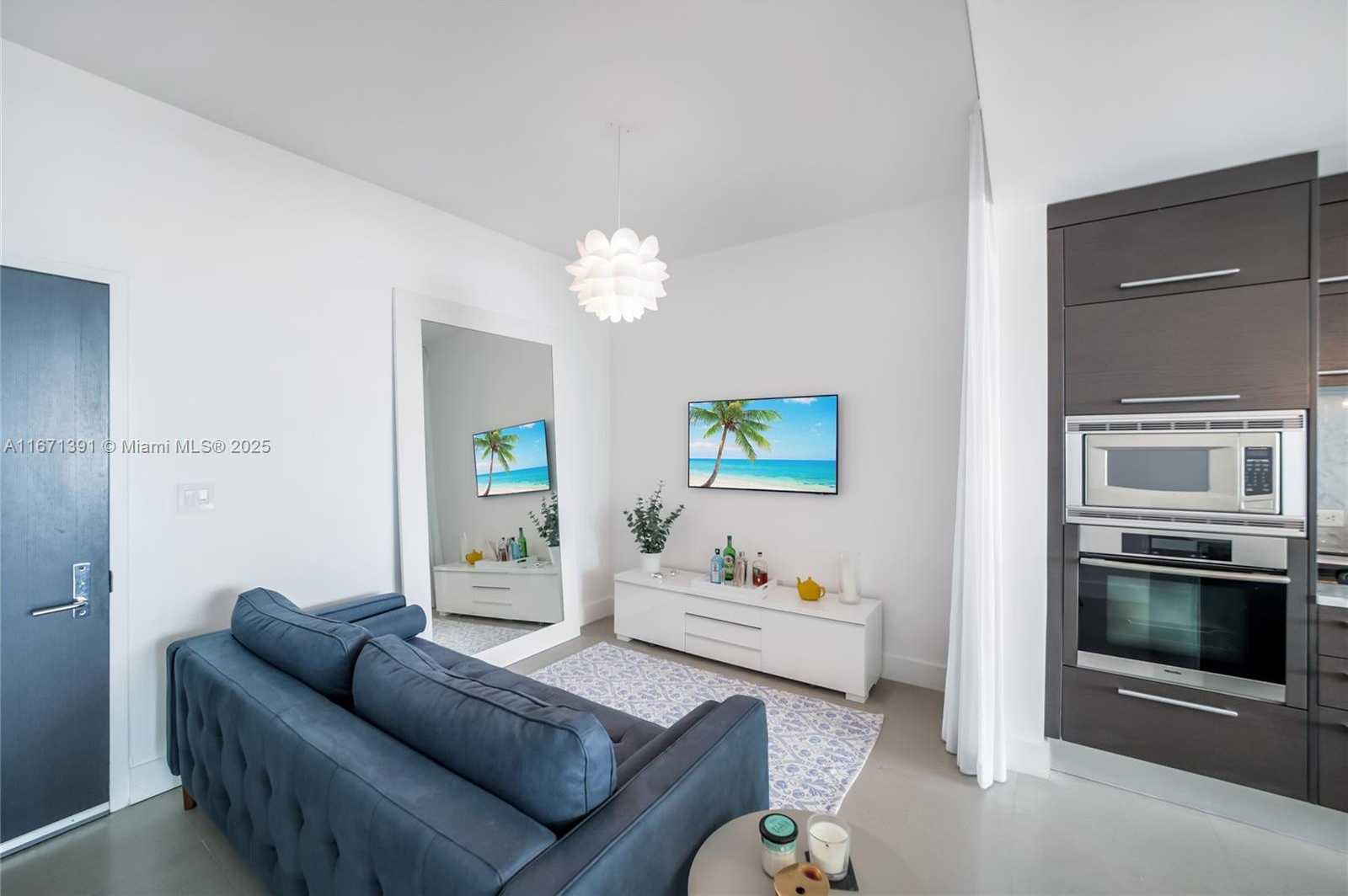 Small Image of 900 BISCAYNE BLVD #2104, Miami Number 12