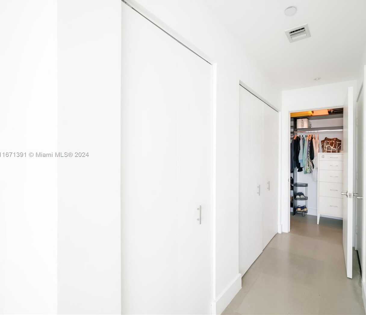 Small Image of 900 BISCAYNE BLVD #2104, Miami Number 16