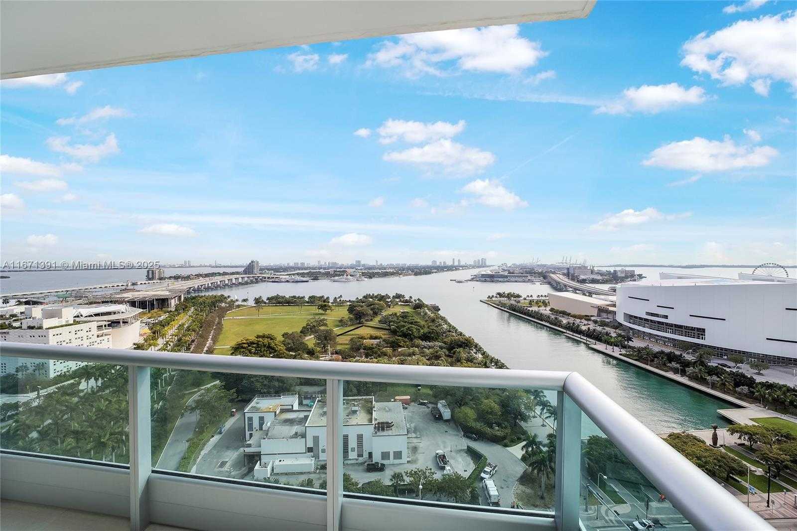 Small Image of 900 BISCAYNE BLVD #2104, Miami Number 22