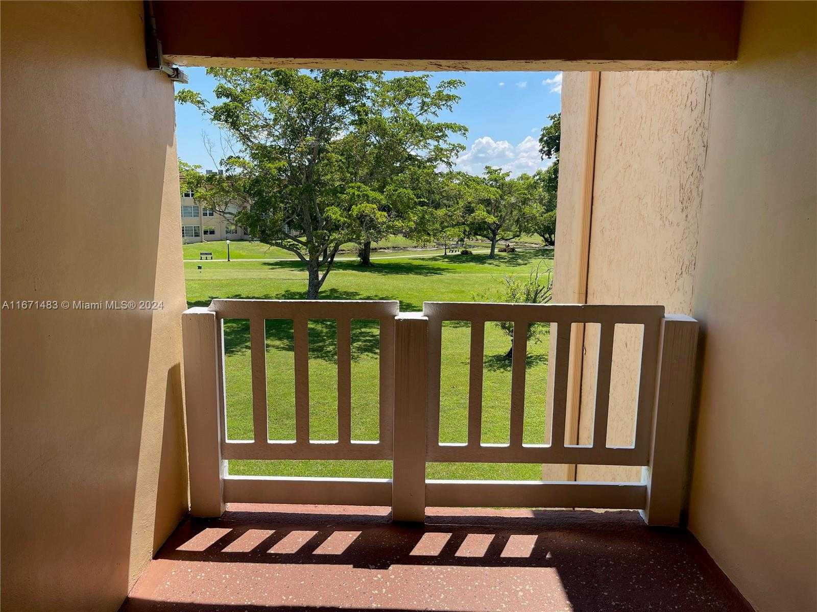 Small Image of 9300 Sunrise Lakes Blvd, Sunrise, FL 33322, USA Number 33