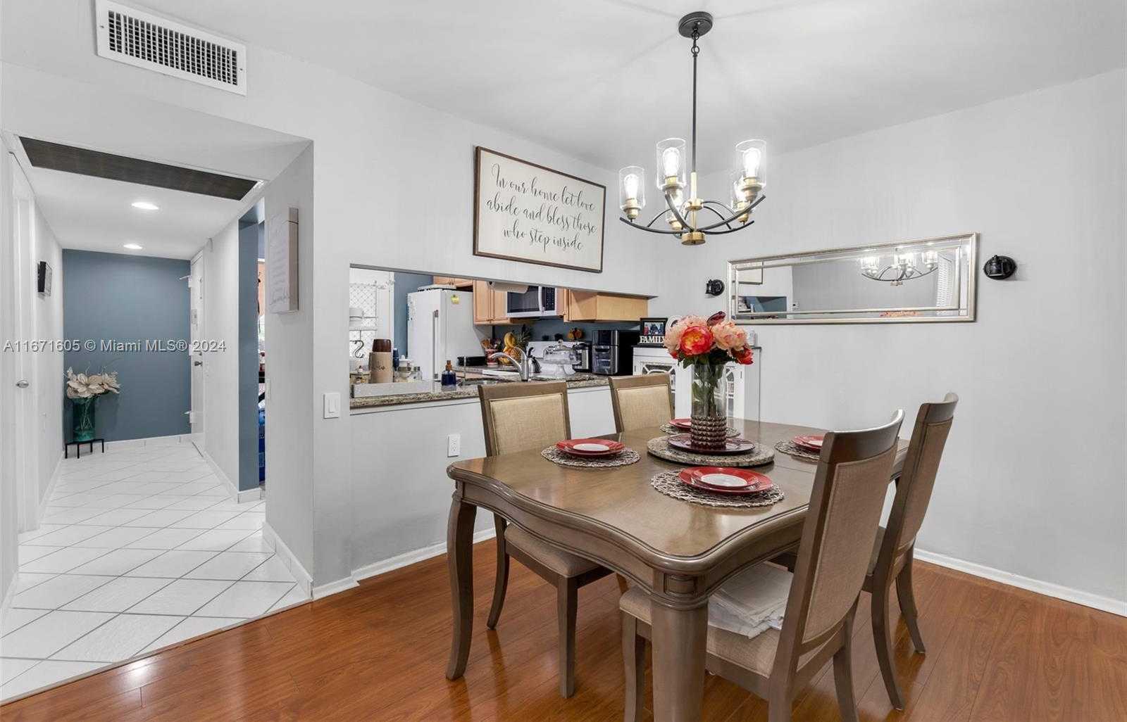 Small Image of 1103 BAHAMA BND #H2, Coconut Creek Number 6