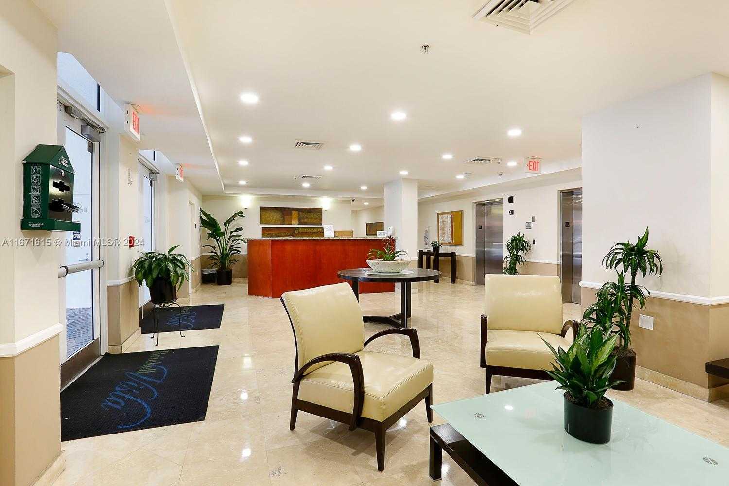 Small Image of 900 SW 8th St, Miami, FL 33130, USA Number 15