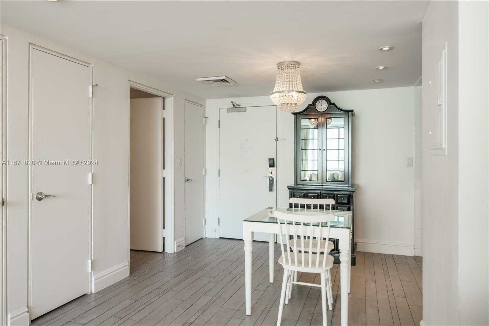 Small Image of 1100 WEST AVE #1203, Miami Beach Number 23