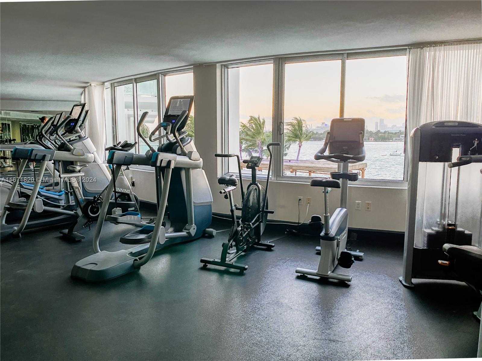 Small Image of 1100 WEST AVE #1203, Miami Beach Number 44