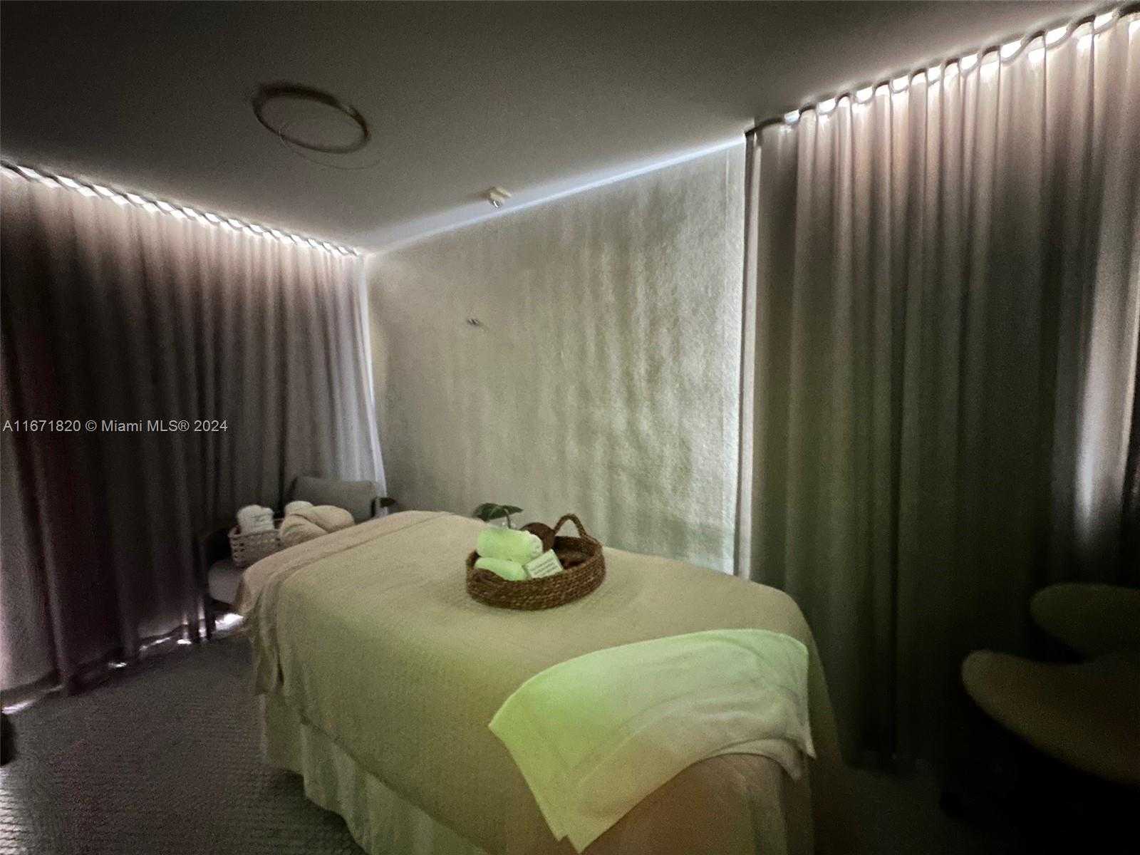 Small Image of 1100 WEST AVE #1203, Miami Beach Number 56