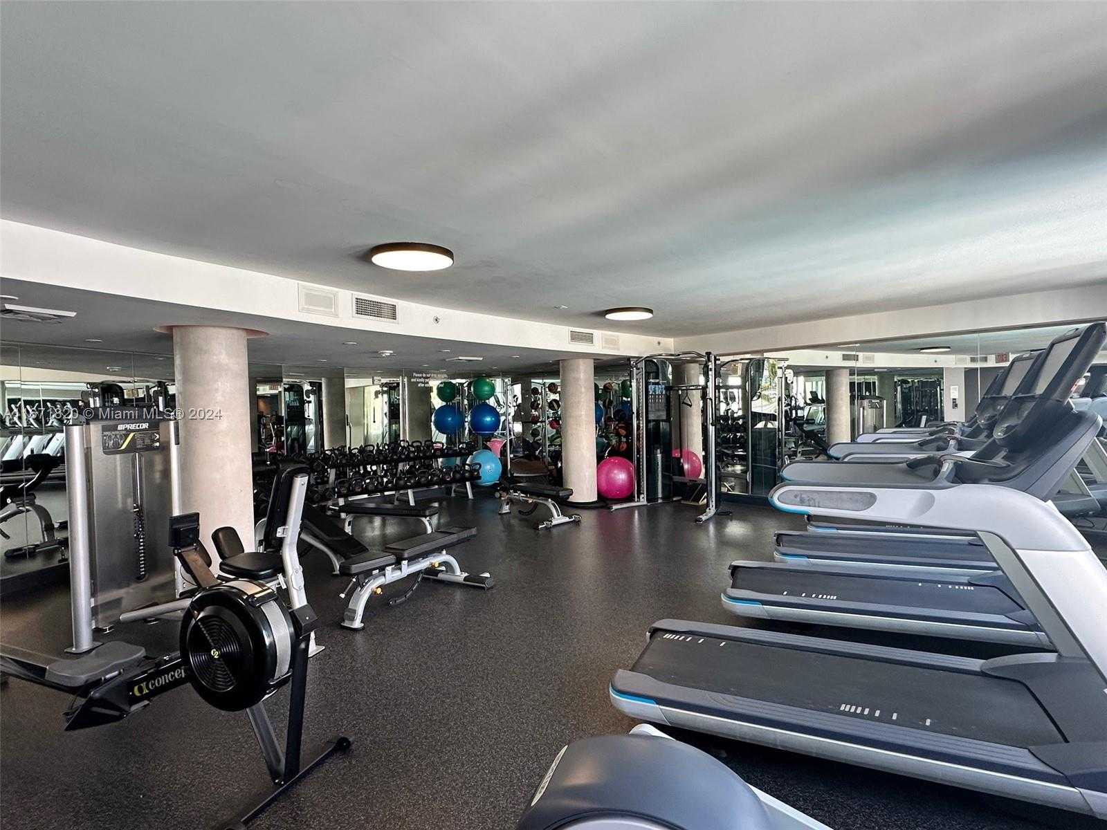 Small Image of 1100 WEST AVE #1203, Miami Beach Number 60